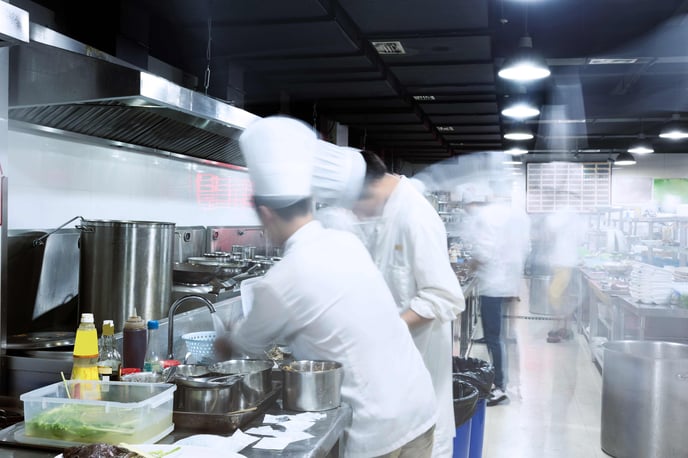 Sustainable-menus-busy-kitchen