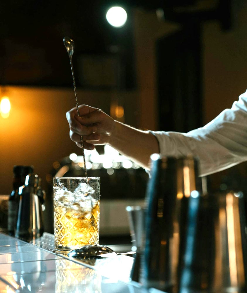 cocktail-stirring