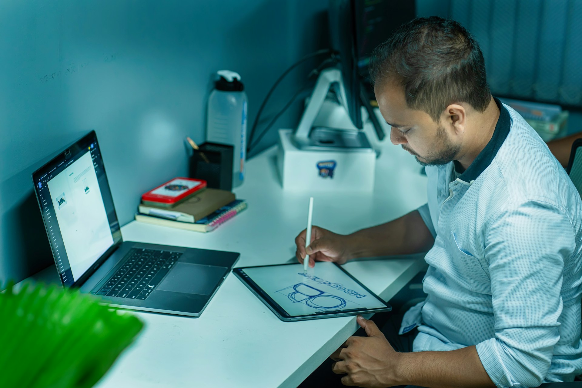 designer-at-work