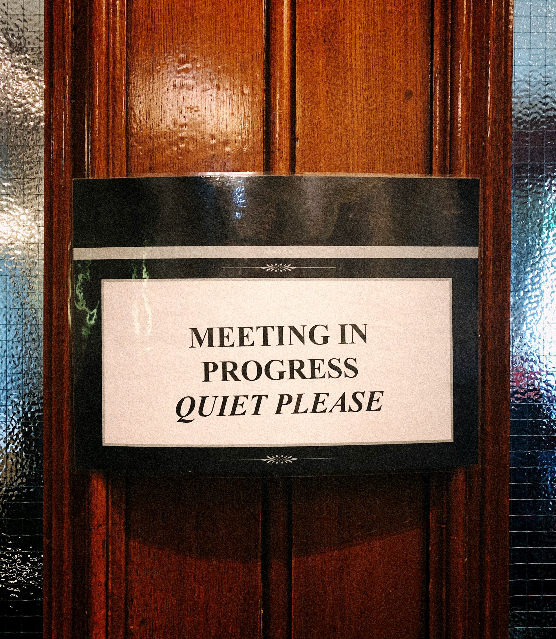 A notice that says "meeting in progress"