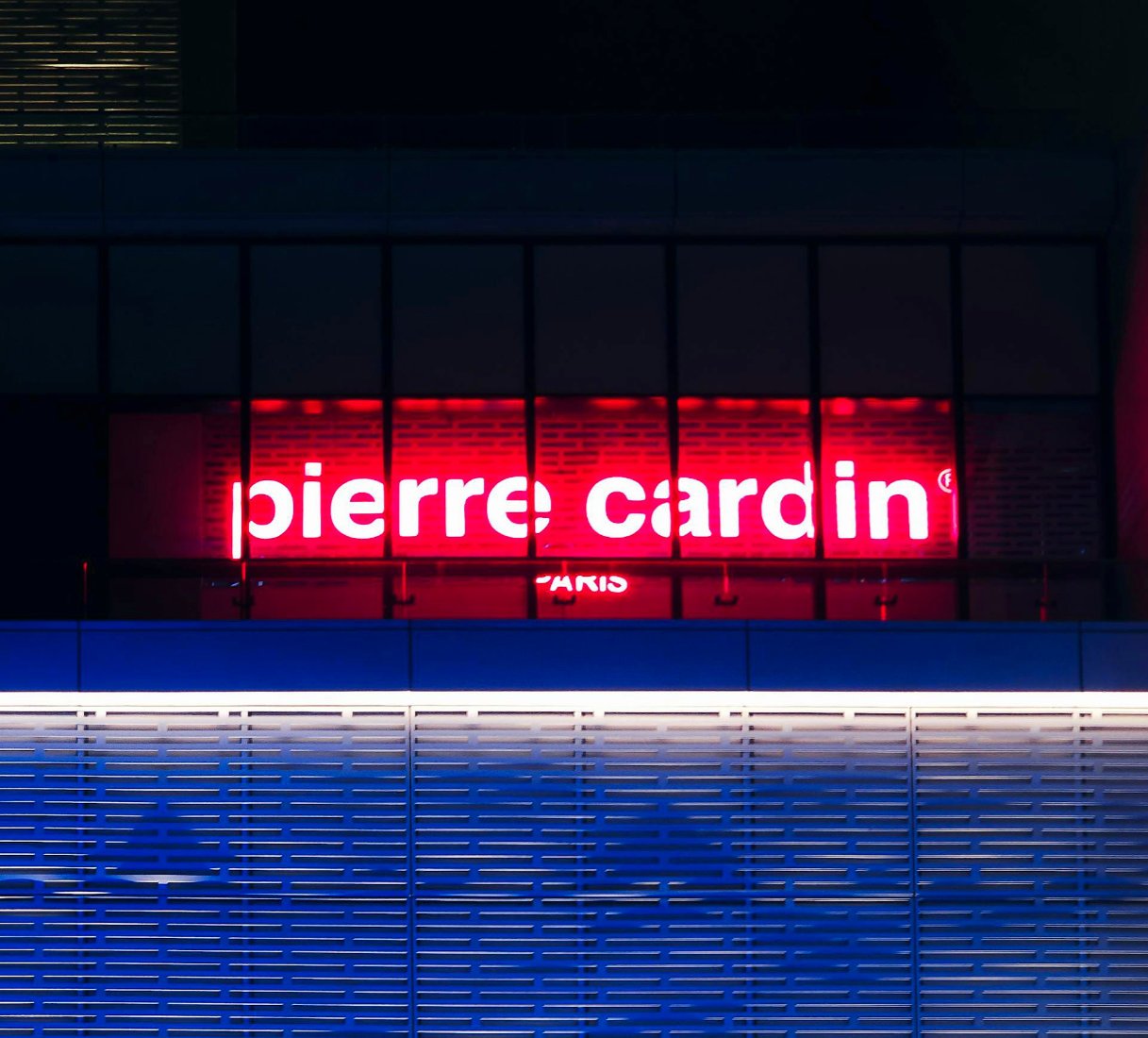 pierre-cardin-neon-signboard