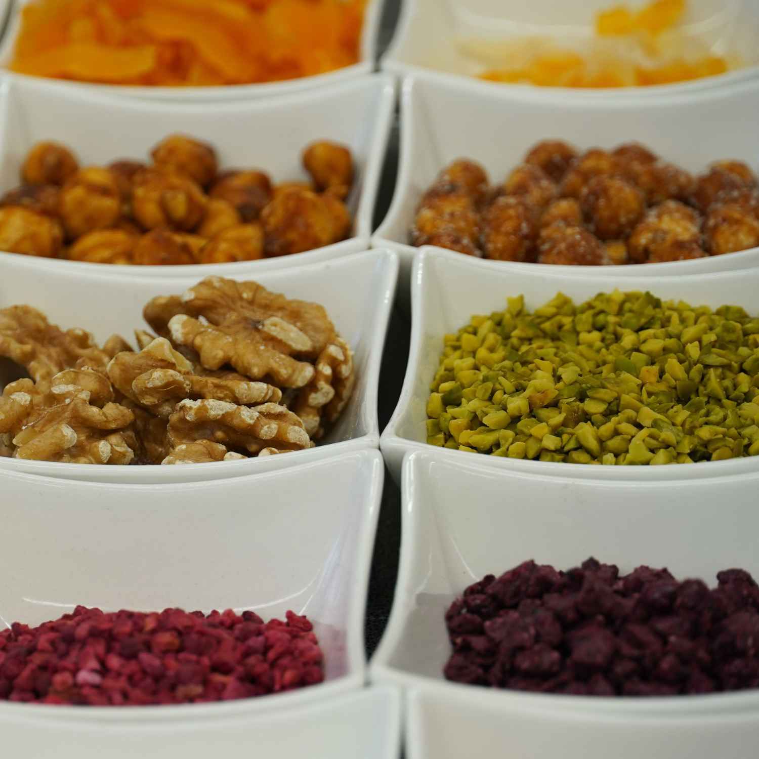 EHL Institute of Nutrition R&D - Independant ecosystem