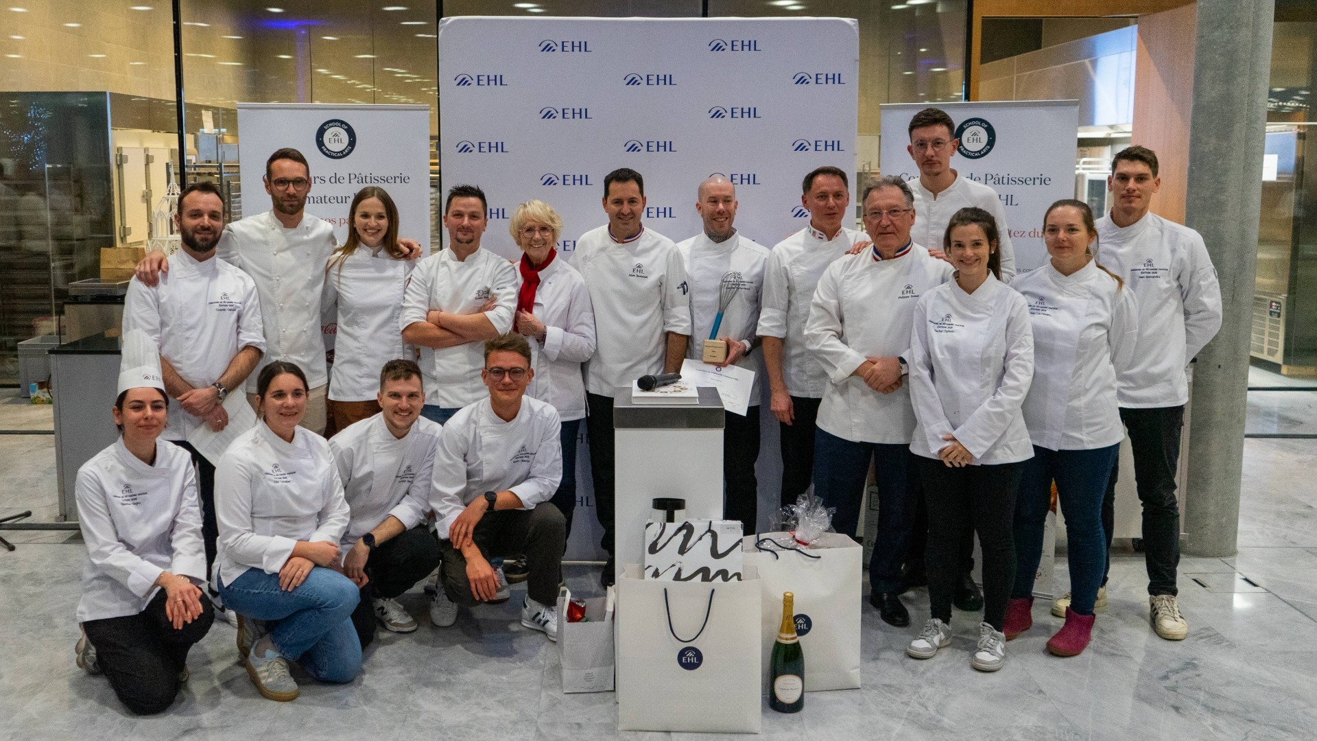 Concours de pâtisserie amateur EHL 2025 - jury et candidats