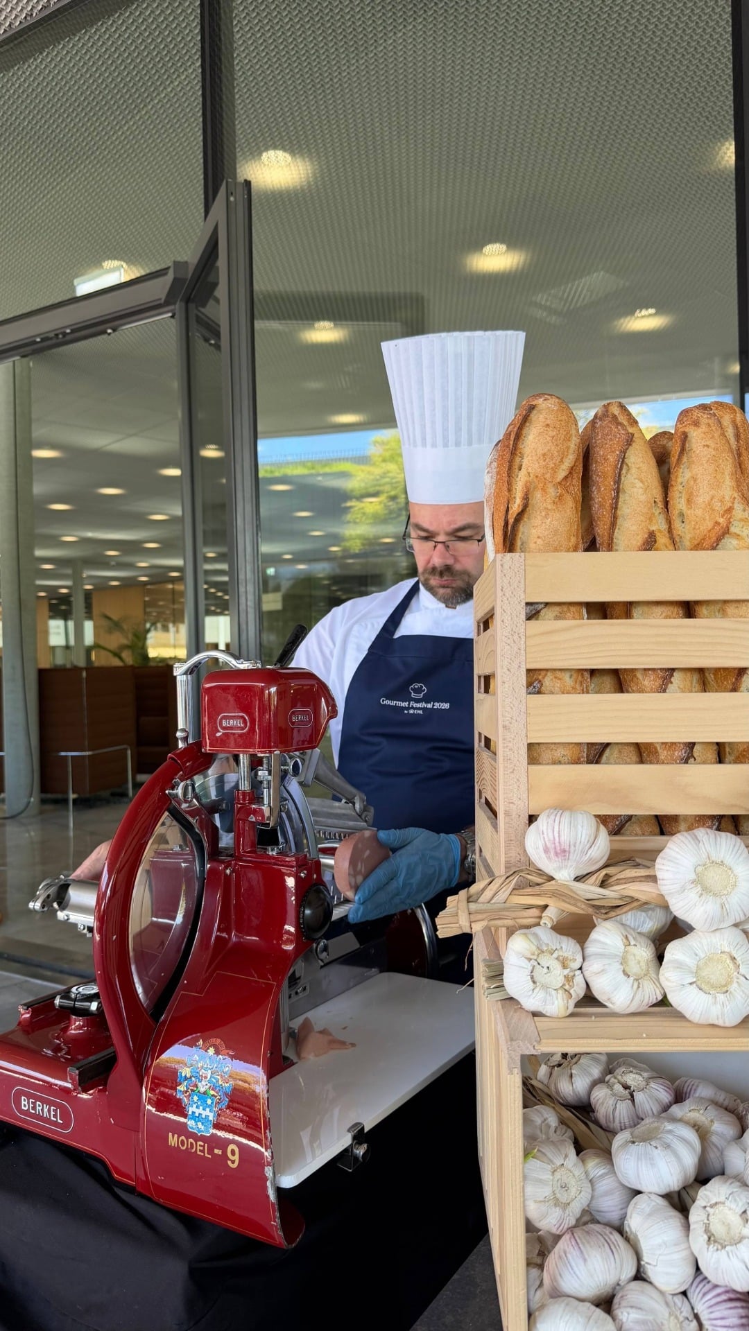 Gourmet Festival - Chef pain à l'ail et mortadelle