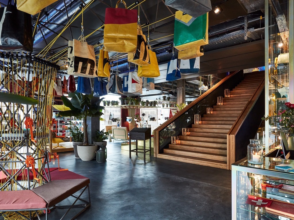 Lobby im 25hours-Hotel-Zuerich-Langstrasse