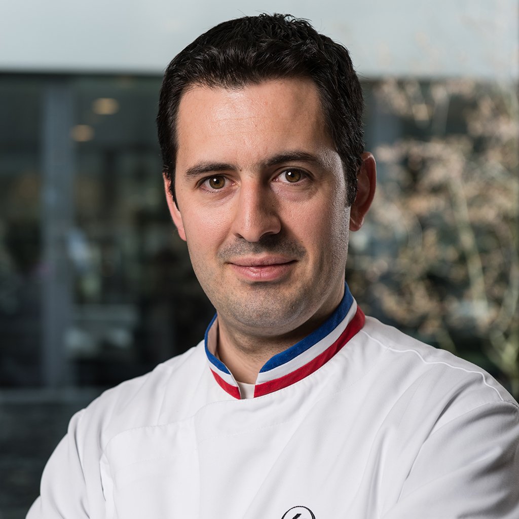 EHL Senior Lecturer Boutonnet Julien MOF Pâtisserie